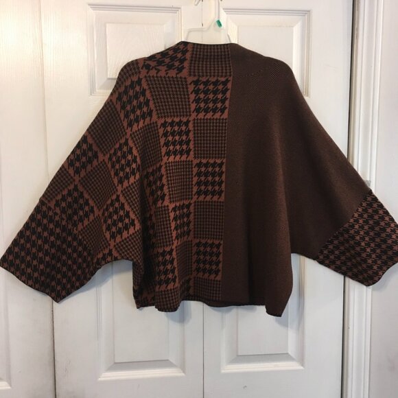 Joseph Ribkoff Hounds Tooth Sweater - Picture 6 of 6